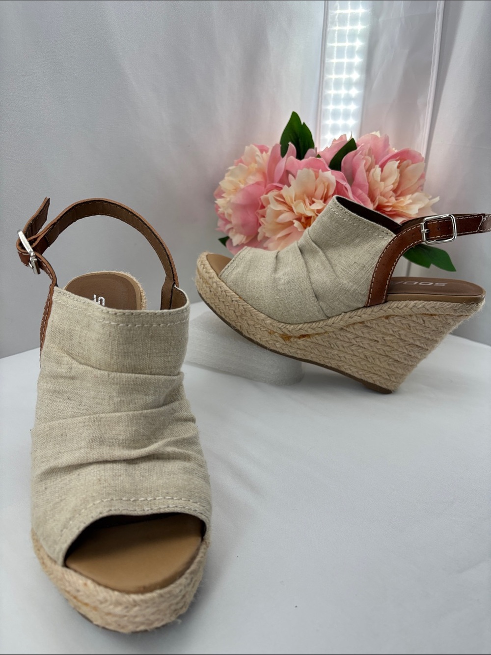 Soda Womens 7.5 Beige Linen Espadrille Wedge Sandals with Brown Ankle Strap#749